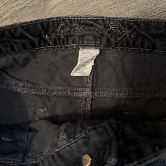 American Eagle Y2K Corduroy Mini Skirt Blue Pockets Size 6 Junior Distressed - Picture 4 of 8
